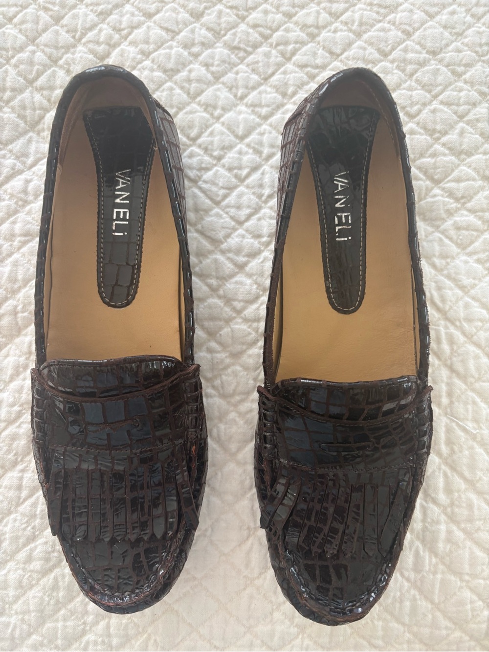 Vaneli Dark Brown Croc-Embossed Fringed Leather Driving Loafers 7.5A